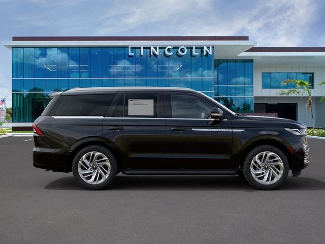 2027 Lincoln Navigator Premiere