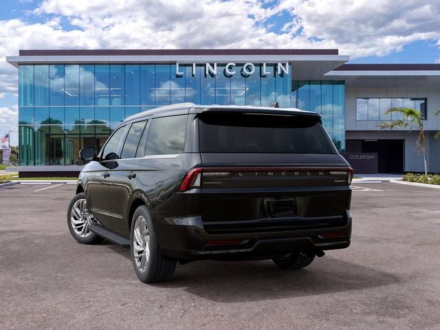 2027 Lincoln Navigator Premiere