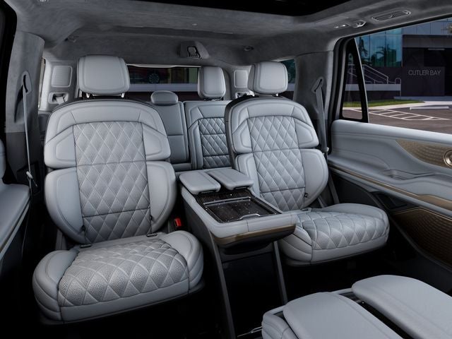 2027 Lincoln Navigator Black Label