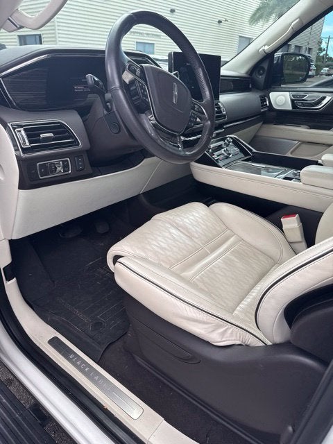 2023 Lincoln Navigator L Black Label
