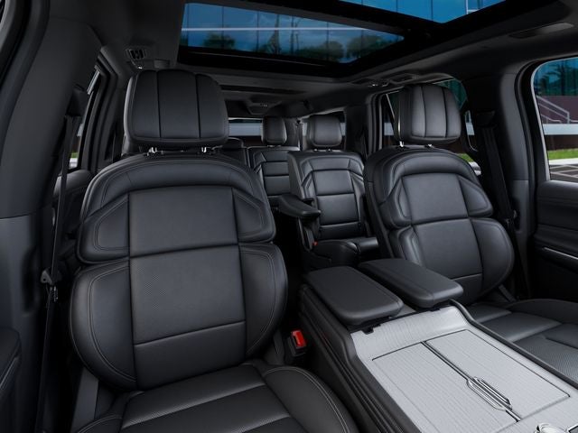 2027 Lincoln Navigator L Reserve
