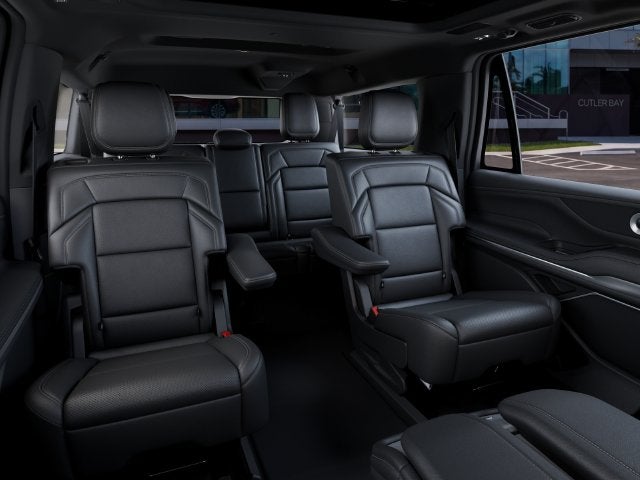 2027 Lincoln Navigator L Reserve