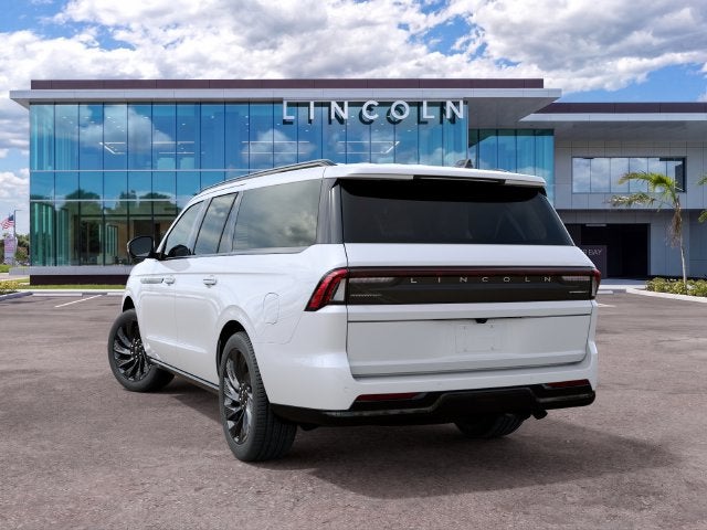 2027 Lincoln Navigator L Reserve
