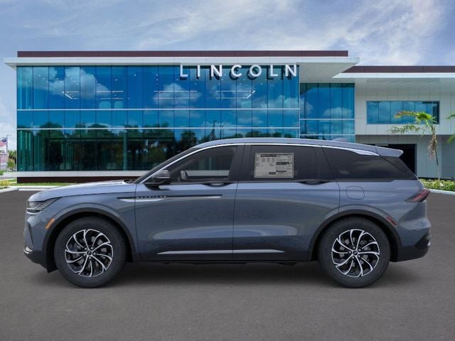 2026 Lincoln Nautilus Premiere Service Loaner