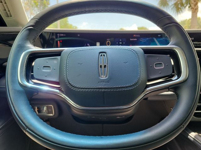 2024 Lincoln Nautilus Reserve