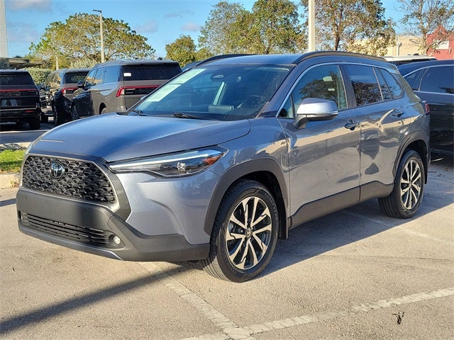 2023 Toyota Corolla Cross XLE