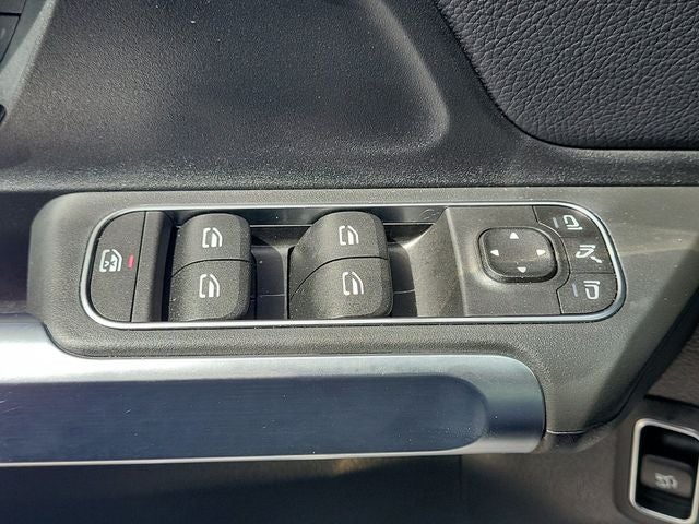2023 Mercedes-Benz GLB GLB 250
