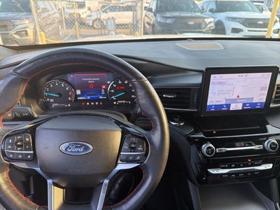 2023 Ford Explorer ST-Line