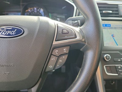 2020 Ford Fusion Hybrid SE