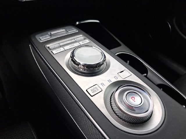 2024 Genesis GV70 2.5T