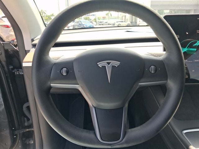2025 Tesla Model Y Long Range