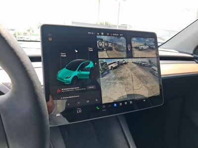 2025 Tesla Model Y Long Range