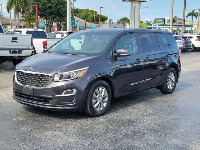 2020 Kia Sedona LX