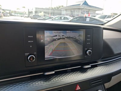 2023 Kia Carnival LX