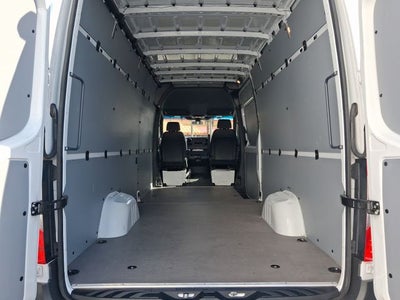 2025 Mercedes-Benz Sprinter 2500 Cargo 170 WB High Roof
