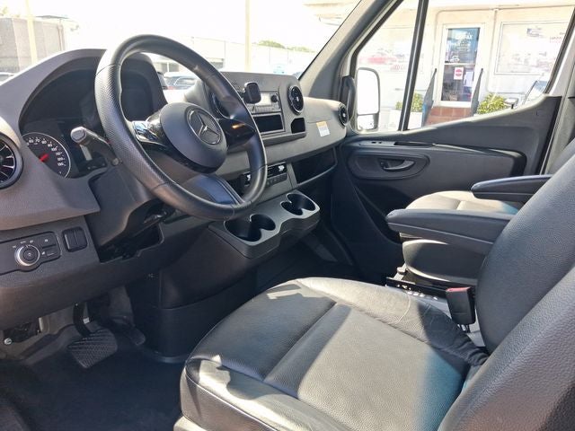 2025 Mercedes-Benz Sprinter 2500 Cargo 170 WB High Roof
