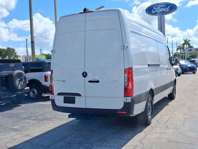 2025 Mercedes-Benz Sprinter 2500 Cargo 170 WB High Roof