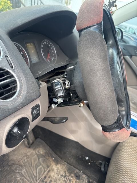 2010 Volkswagen Tiguan S