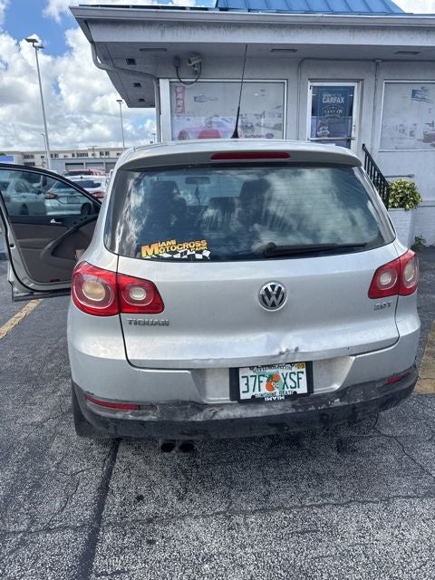 2010 Volkswagen Tiguan S
