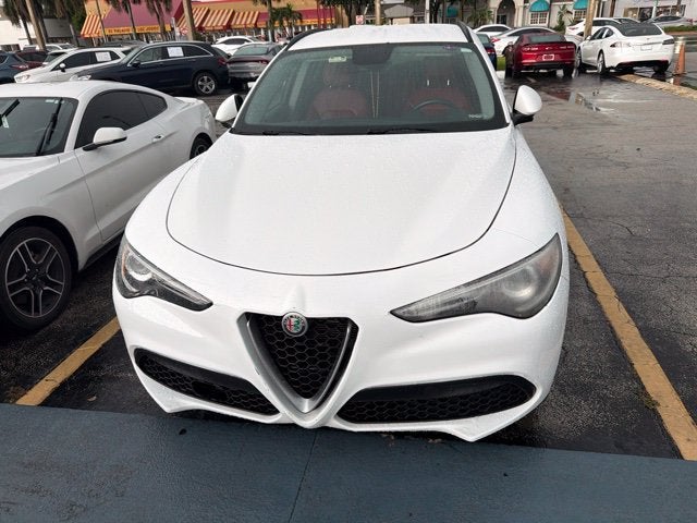 2019 Alfa Romeo Stelvio Base