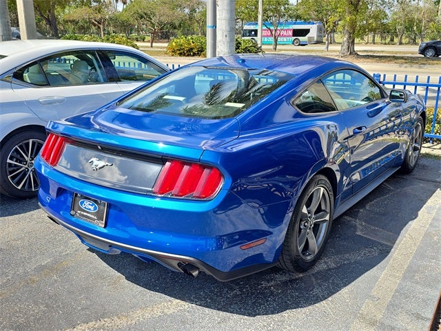 2017 Ford Mustang EcoBoost Premium