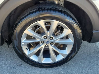 2023 Ford Explorer Platinum