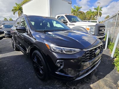 2023 Ford Escape ST-Line Elite