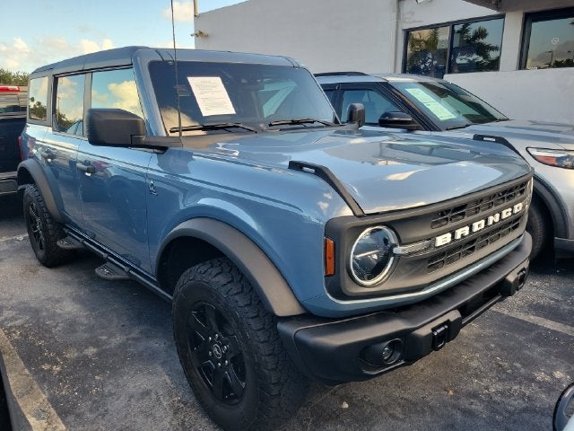 2024 Ford Bronco 4-Door Black Diamond