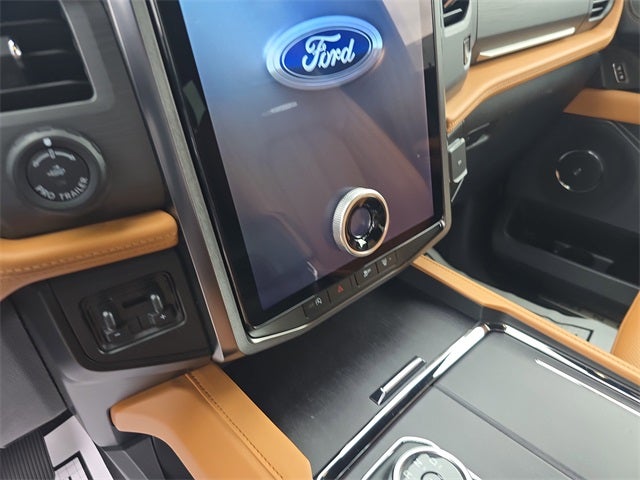 2024 Ford Expedition Platinum