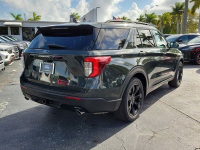 2023 Ford Explorer ST-Line