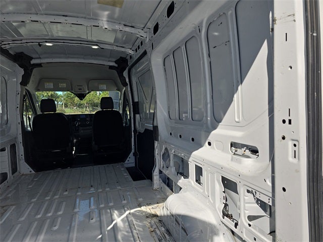 2022 Ford Transit-250 Base