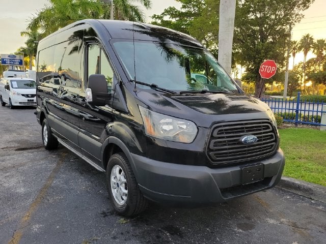 2015 Ford Transit Base