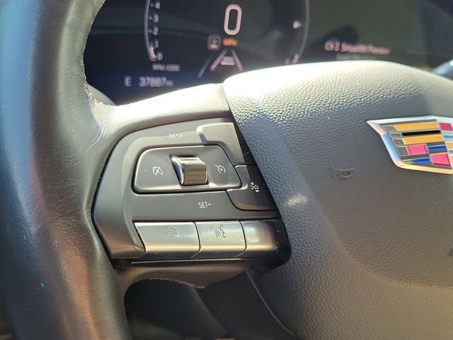 2024 Cadillac XT4 Luxury