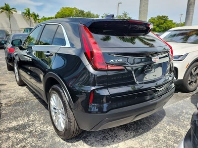 2024 Cadillac XT4 Luxury
