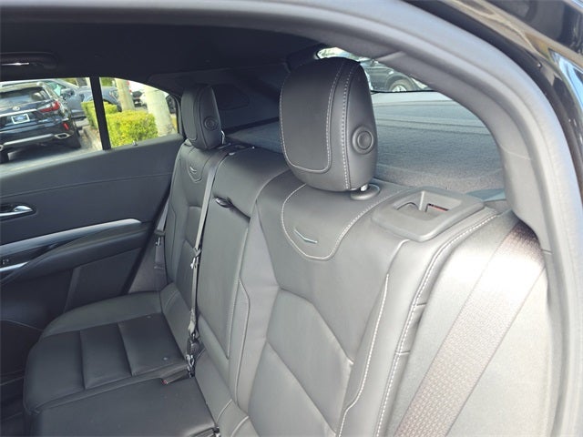 2022 Cadillac XT4 Premium Luxury