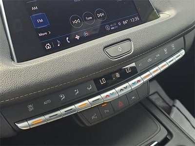 2022 Cadillac XT4 Premium Luxury