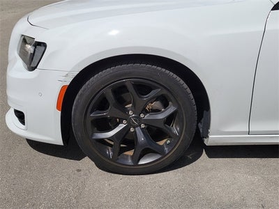 2023 Chrysler 300 Touring