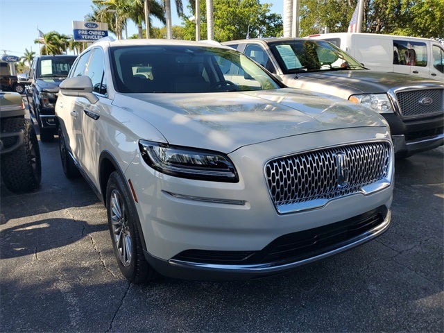 2023 Lincoln Nautilus Standard