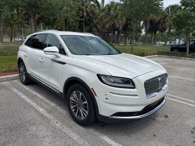 2022 Lincoln Nautilus Standard