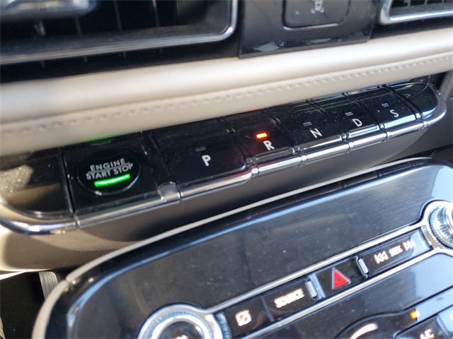 2022 Lincoln Nautilus Standard