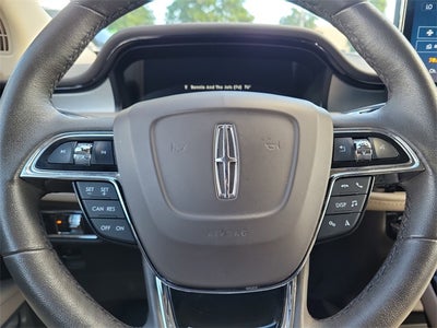 2022 Lincoln Nautilus Standard