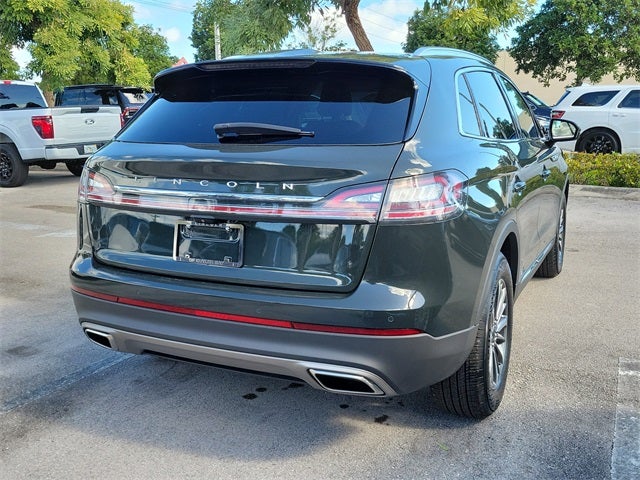 2022 Lincoln Nautilus Standard