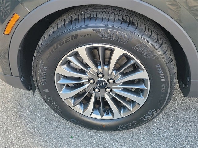 2022 Lincoln Nautilus Standard