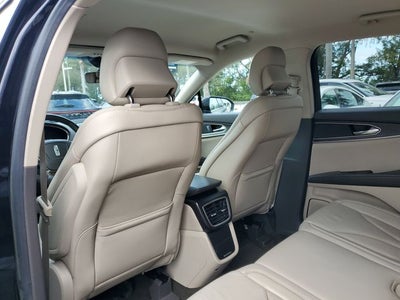 2019 Lincoln Nautilus Select