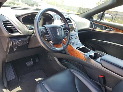 2019 Lincoln Nautilus Select