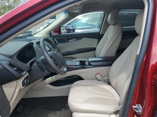 2019 Lincoln Nautilus Select