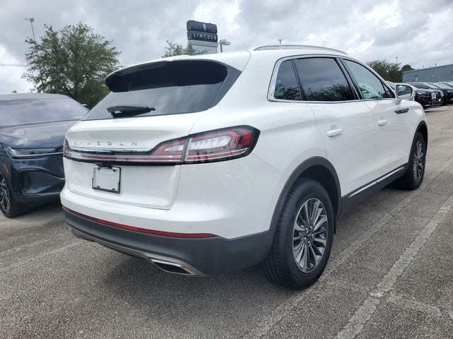 2023 Lincoln Nautilus Standard