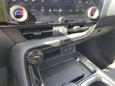 2025 Lexus NX 250 Premium