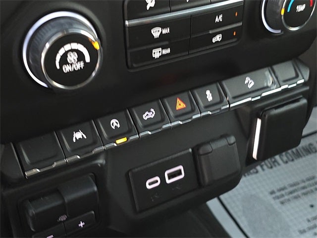 2024 Chevrolet Silverado 1500 Custom Trail Boss