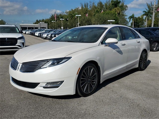 2016 Lincoln MKZ Base